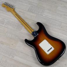 Fender Player II Stratocaster 3-Color Sunburst_5