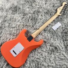 Squier SONIC STRATOCASTER HSS Maple FingerboardWhite Pickguard Tahitian Coral【現物画像】10/9更新_7