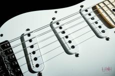 Fender Eric Clapton Stratocaster "Blackie"  / 2019_5