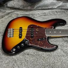 Fender American Vintage II 1966 Jazz Bass RW 3-Color Sunburst【大バーゲンセール!】_5