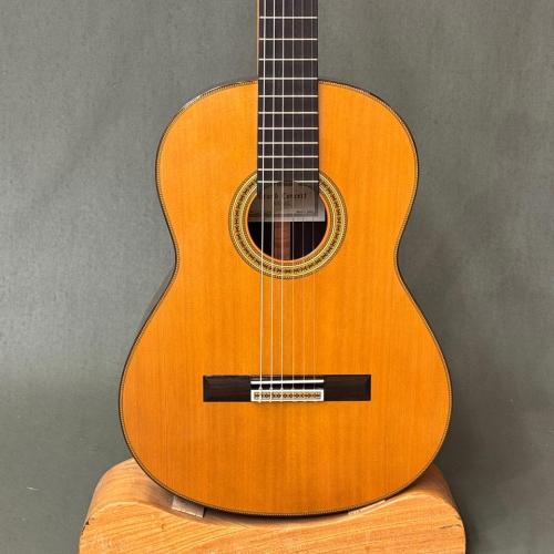 YAMAHA GC42C