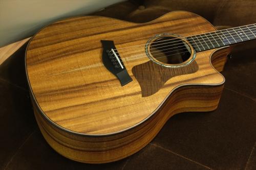 Taylor 724ce J-Spec 【日本限定仕様】【ナット幅細め】