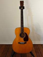 Martin 000-18