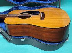 Martin D-18_4