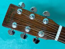 Martin D-18_5