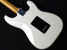 Fender Player II Stratocaster Left-Hand Polar White_7