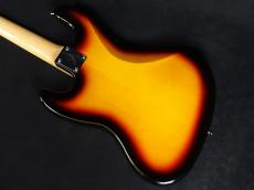 Fender Made in Japan Traditional Late 60s Jazz Bass 3-Color Sunburst_7