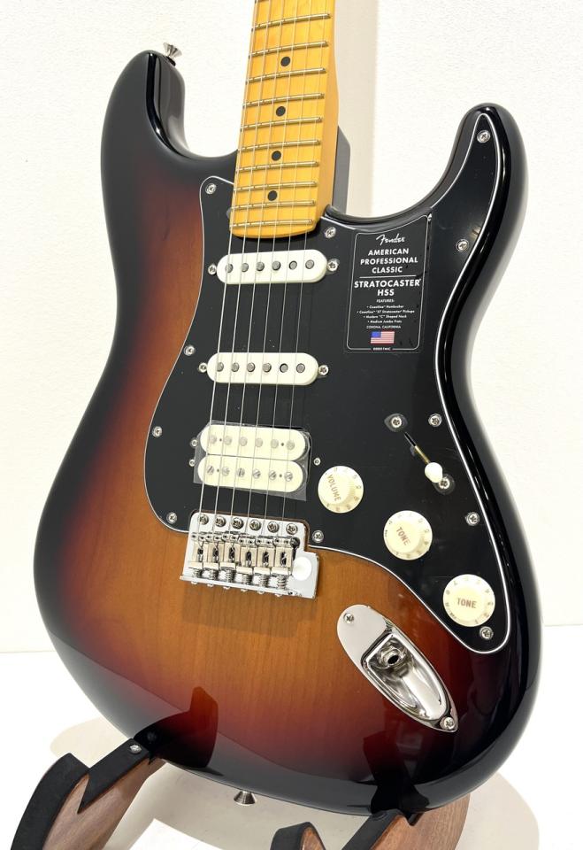 Fender American Professional Classic Stratocaster HSS / 3-Color