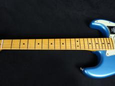 Fender American Professional Classic Stratocaster Faded Lake Placid Blue_4
