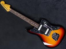 Fender American Professional Classic Jaguar 3-Color Sunburst_2