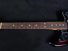 Fender American Professional Classic Jaguar 3-Color Sunburst_4