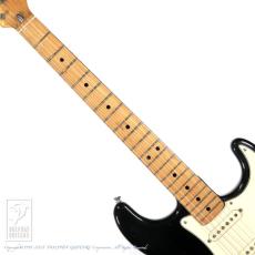Fender Stratocaster (Black)_5