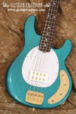 MUSIC MAN 2024 Stingray Special "Ocean Sparkle Finish"_3
