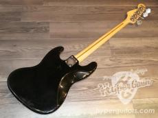 Fender '73 Jazz Bass_2