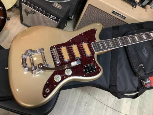 Fender Gold Foil Jazzmaster  Shoreline Gold フェンダー