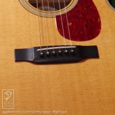 Collings 00-2H 14F (with Anthem PU)_11