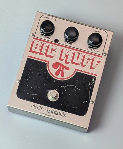 Electro-Harmonix USA Big Muff Pi V9 EC3003-A