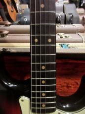 Fender 1963 Stratocaster Sunburst_3
