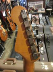 Fender 1963 Stratocaster Sunburst_4