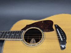 Terry's Terry TJ-100 Custom Model 2017年製 /　Abalone Head and Body Top and Side and Back Trim・Sakura Inlay・Solid Spruce Top・Solid Honduras Rosewood Side and Back・Neck heel Carving・本鼈甲 Pick guard【With Original Case】_11