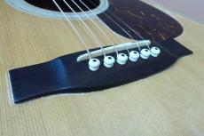 Cat's Eyes CE-1500 / Torch Inlay・Gotoh Gold Peg・Solid Spruce Top・Solid Jacaranda Side and Back・ Ebony Fingerboard and Bridge・Cat’s Eyes Inlay・Herringbone Binding・Tortoiseshell Color Pick guard【With Hard Case】  1_13
