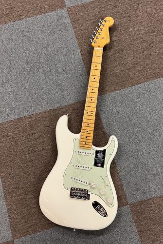 Fender Limited Edition American Professional Classic Stratocaster Maple Fingerboard, Olympic White