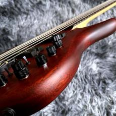 Sire Marcus Miller M6 5-String Headless Mahogany Satin_10