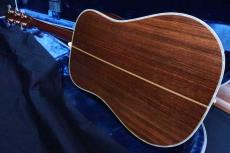 Martin D-45 / Vertical Logo・Original Grover Gold Peg・Solid Abalone Trim & Rosette・German Spruce Top・Rosewood Side and Back・Mahogany Neck・Square Rod・Non-Scalloped X Brace【With Original Blue Hard Case】   1974年_5