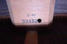 Martin D-45 / Vertical Logo・Original Grover Gold Peg・Solid Abalone Trim & Rosette・German Spruce Top・Rosewood Side and Back・Mahogany Neck・Square Rod・Non-Scalloped X Brace【With Original Blue Hard Case】   1974年_12