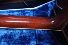 Martin D-45 / Vertical Logo・Original Grover Gold Peg・Solid Abalone Trim & Rosette・German Spruce Top・Rosewood Side and Back・Mahogany Neck・Square Rod・Non-Scalloped X Brace【With Original Blue Hard Case】   1974年_15