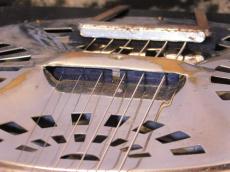 Dobro Model 27_9