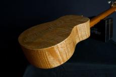 TODA Guitars Toda Guitars VS-385 All-Mango Soprano Long Neck_8