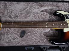 Fender American Professional II Stratocaster Anniversary 2-Color Sunburst_4