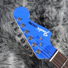 Fender Chilli Beans. Lily Cyclone Lily Blue_5