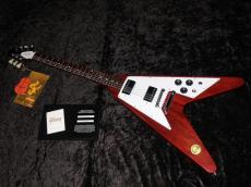 Gibson Custom Shop 1971 Flying V Medallion Reissue VOS : Medallion Cherry_3
