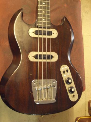Gibson SB-300 (1970s)