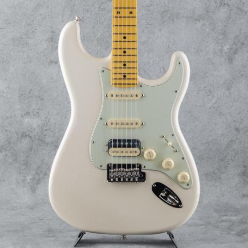 Fender American Professional Stratocaster HSS MN Olympic White【S/N US26045448】