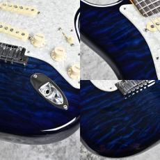 Fender Custom Shop 【2017年製美品中古】Master Build Quilt Maple Top Stratocaster -Sapphire Blue Trans- ≒3.42kg_3