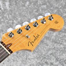 Fender Custom Shop 【2017年製美品中古】Master Build Quilt Maple Top Stratocaster -Sapphire Blue Trans- ≒3.42kg_5