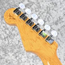 Fender Custom Shop 【2017年製美品中古】Master Build Quilt Maple Top Stratocaster -Sapphire Blue Trans- ≒3.42kg_6