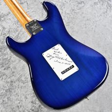 Fender Custom Shop 【2017年製美品中古】Master Build Quilt Maple Top Stratocaster -Sapphire Blue Trans- ≒3.42kg_8