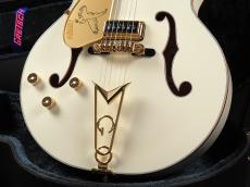 Gretsch G6136-55 Vintage Select Limited Edition ‘55 Falcon Hollow Body with Cadillac Tailpiece Left-Handed ~Vintage White Lacquer~_7
