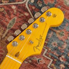 Fender American Professional Stratocaster, Maple Fingerboard, Aged Cherry Burst_6