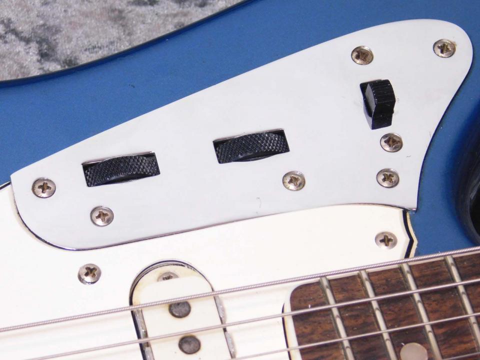 Fender ブルーグラスマンドリン 1966 Fender Mustang – Blue – GuitarPoint