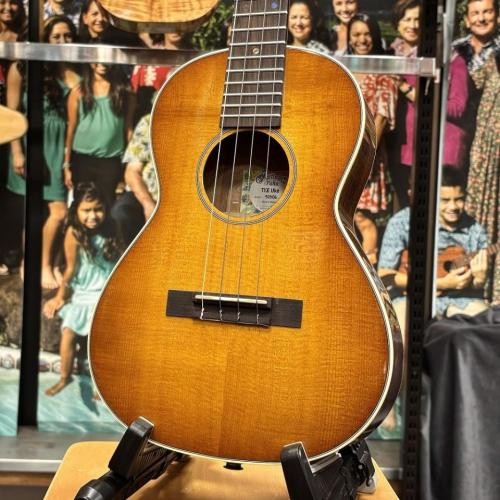 Martin O'ahu TKE Uke Burst #40506 【ピックアップ搭載】【テナーサイズ】