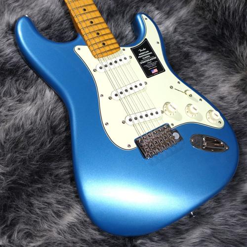 Fender American Professional Classic Stratocaster Faded Lake Placid Blue