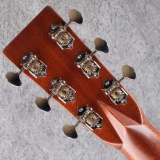 Martin CTM OM-28K Premium High Altitude Swiss Spruce Premium Exceptional Broad Figured Koa_9