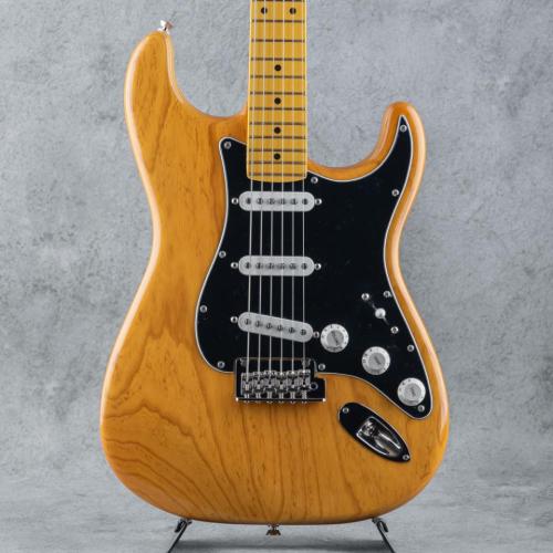 Fender American Professional Stratocaster Maple Fingerboard Natural【S/N US26025205】