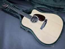 Martin DCX-1AE 2016年製 / Solid Spruce Top・HPL Mahogany Pattern Side and Back・Brown birch laminate neck・Richlite Fingerboard・With Fishman Sonitone Pickup【With Original Hard Case】