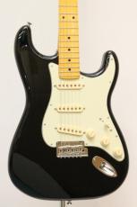 Fender American Professional Stratocaster, Maple Fingerboard, Black【3.83kg】
